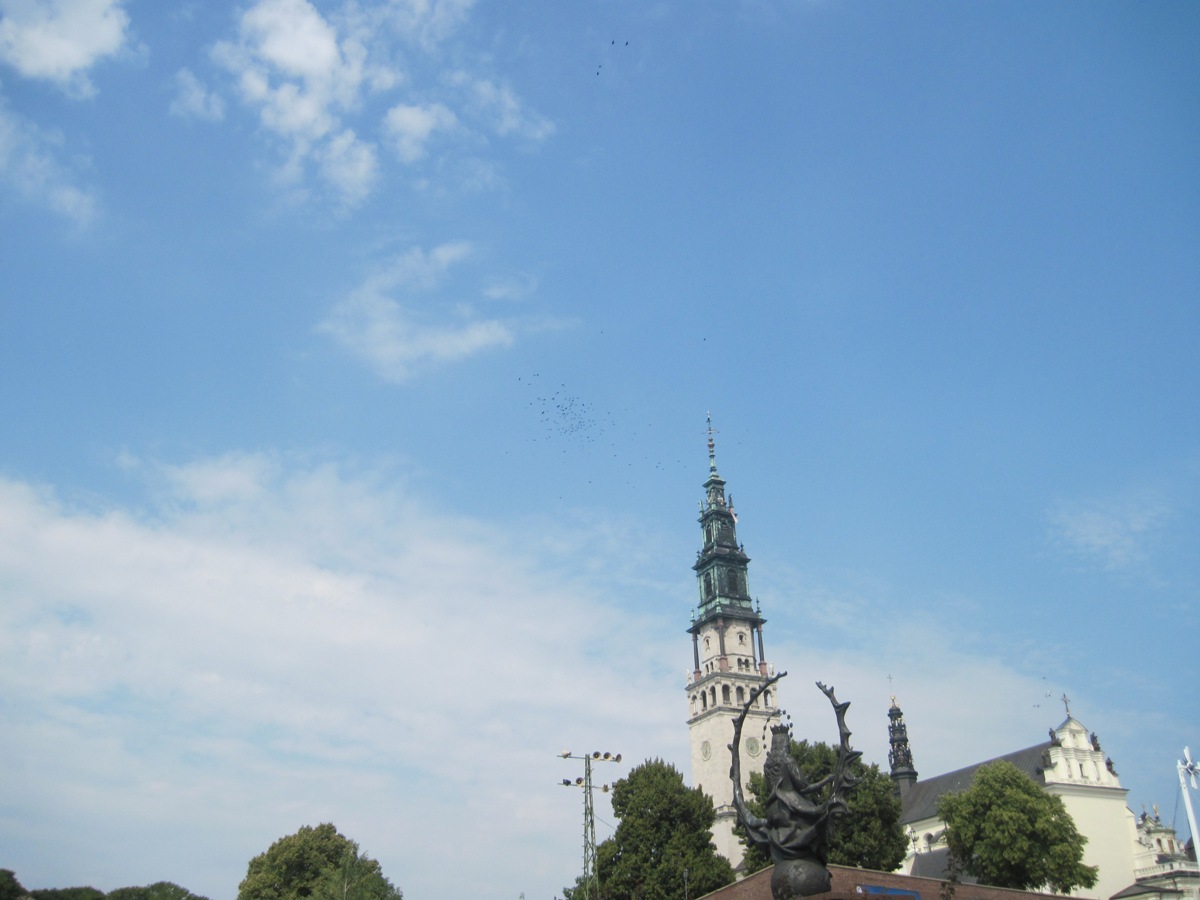 3- Czestochowa- Particolare del campanile della Basilica fondato nel 1382